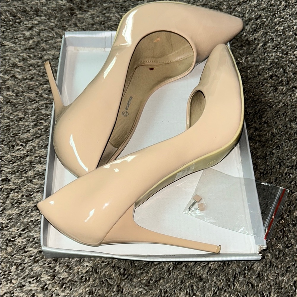 Cream Stiletto Heels with Pointed Toe